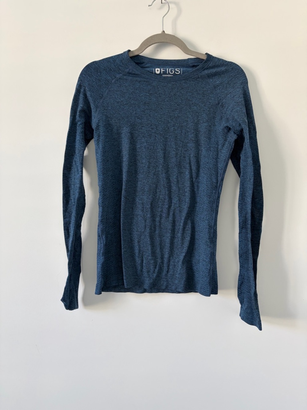 Figs Seamless Salta Performance Underscrub Long Sleeve Top Heather Alps Blue XS
